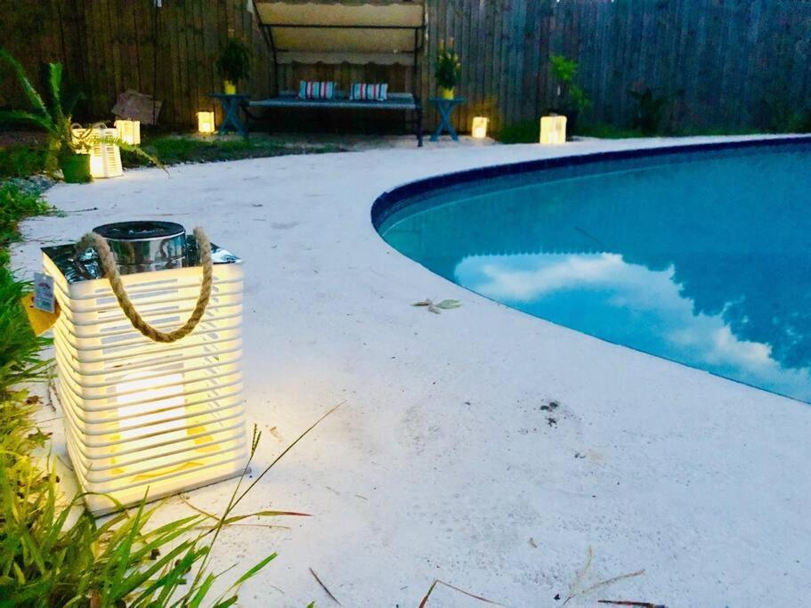 Paradise Hideaway Entire Guest Home Near Beach Clearwater Ngoại thất bức ảnh